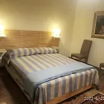 Giannotti Apartment 20 Minutes From The Center