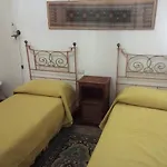 Giannotti Apartment 20 Minutes From The Center
